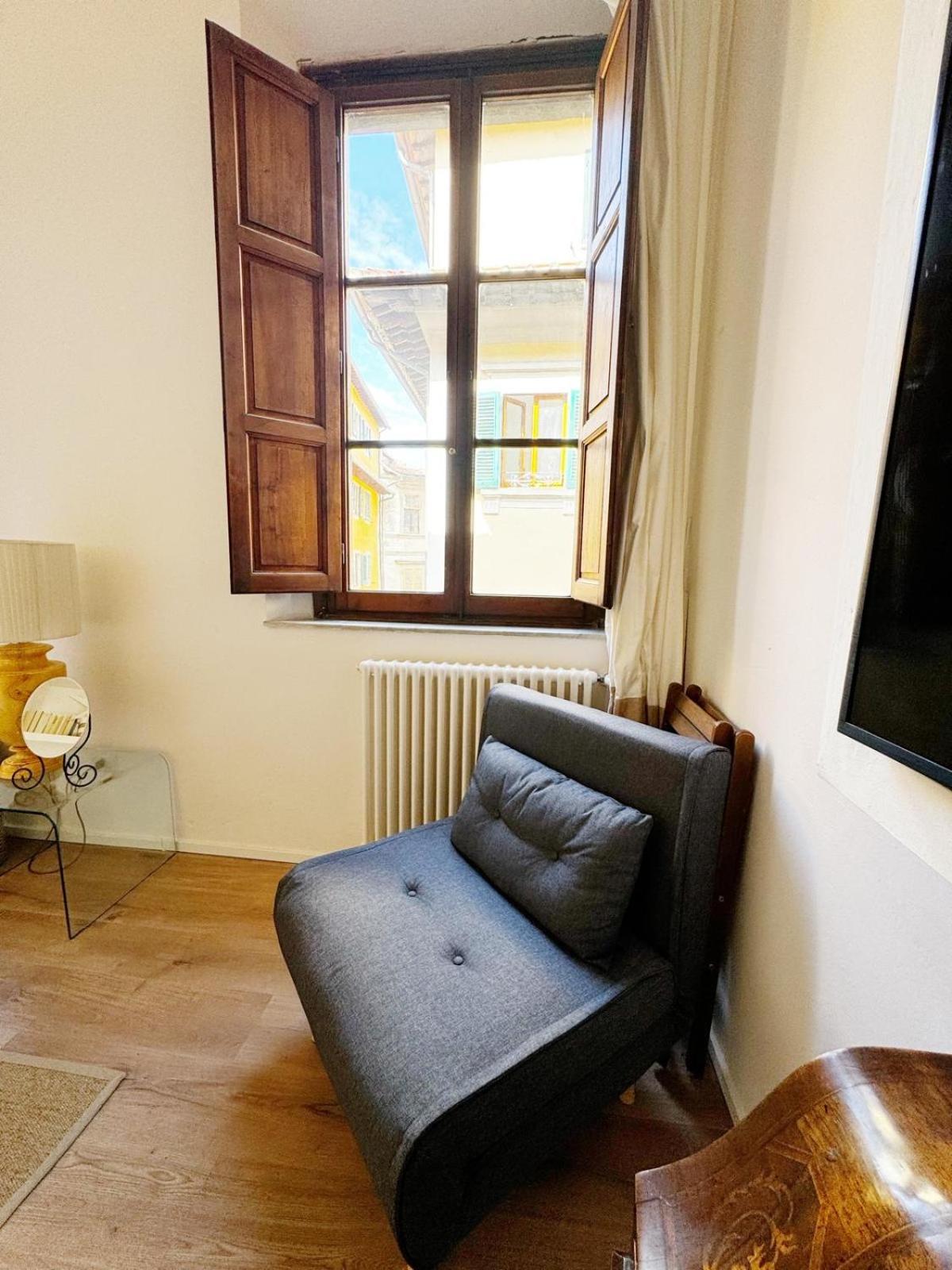 Boutique Room - Centro Storico 20 Min Da Firenze Empoli Exterior photo