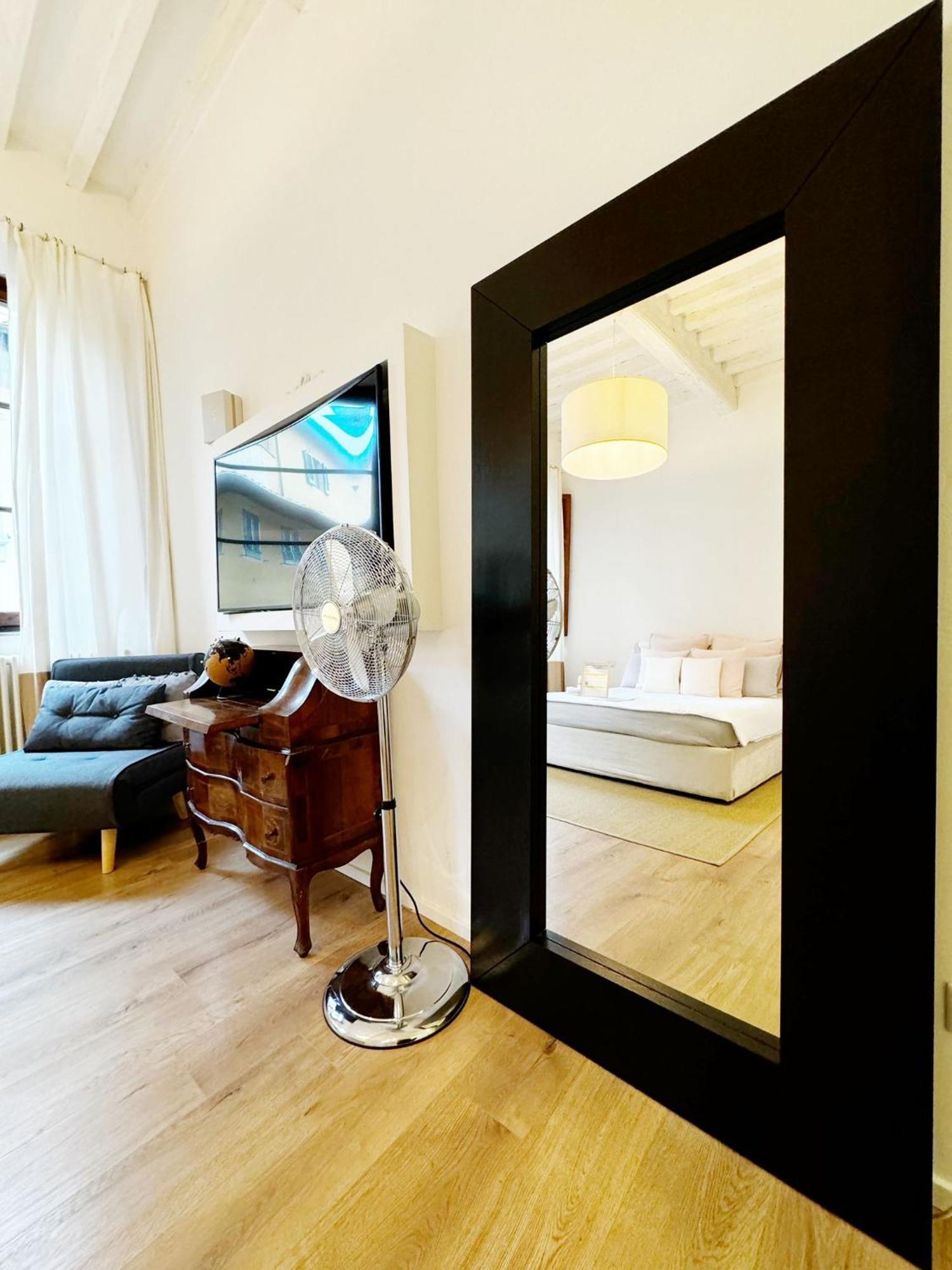 Boutique Room - Centro Storico 20 Min Da Firenze Empoli Exterior photo