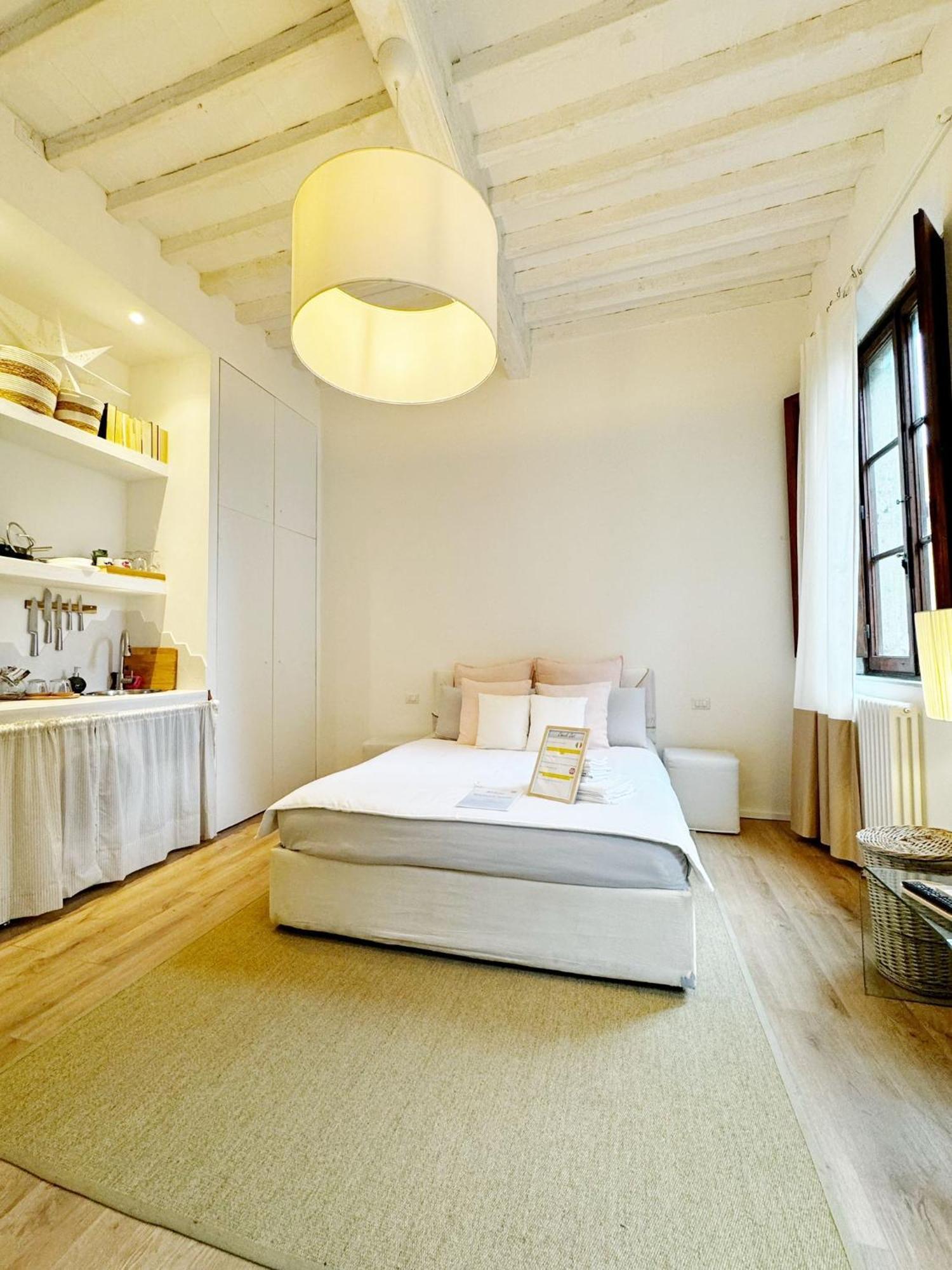 Boutique Room - Centro Storico 20 Min Da Firenze Empoli Exterior photo